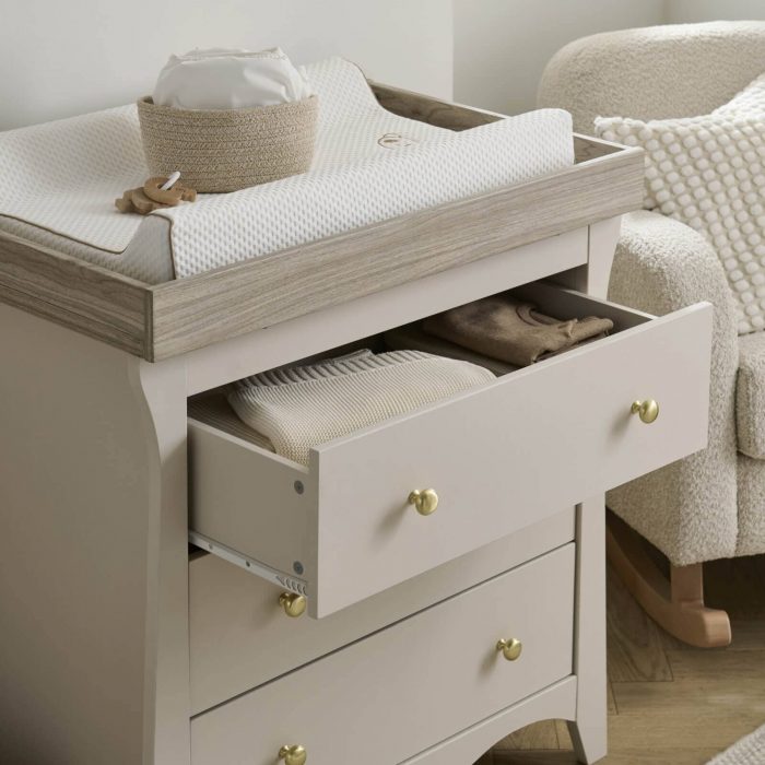 CuddleCo Clara Furniture Nursery Set - Cashmere & Ash (3 Piece) - Image 4