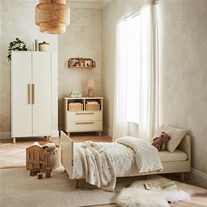 Harper 3 Piece Nursery Furniture Set  - Image 5