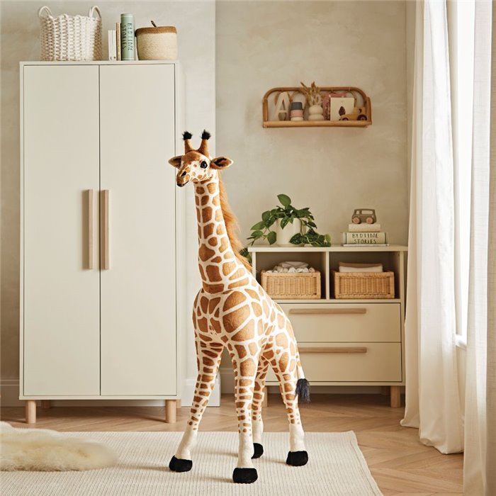 Medium Standing Giraffe